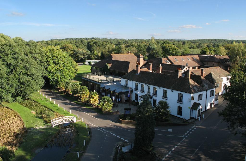 Frensham Pond Country House Hotel & Spa Farnham  Exterior photo
